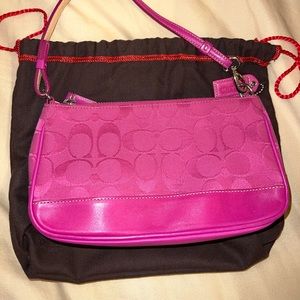 Bright pink coach bag in great condition